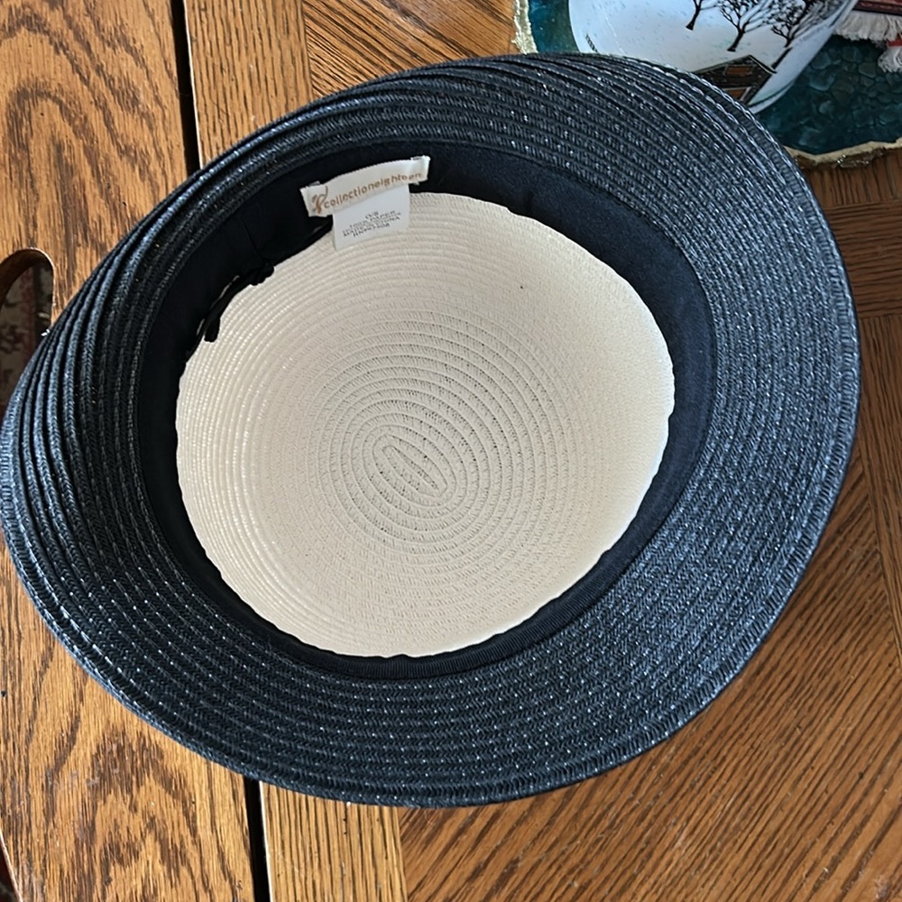 Vintage Black and White Straw Sun Hat - Picture 6 of 9